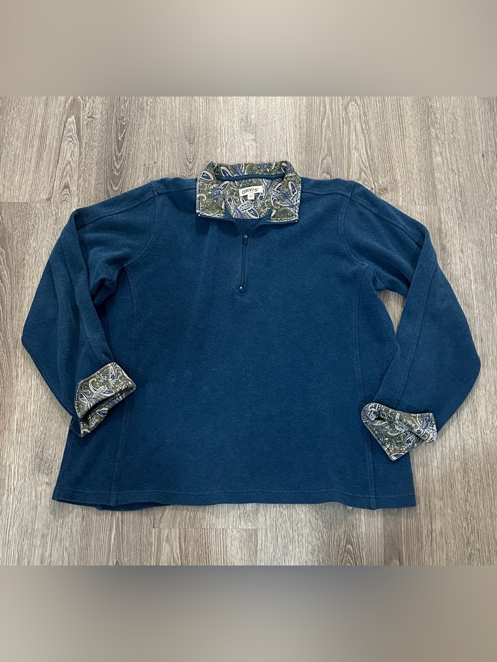 Orvis Men’s Navy Blue Pullover with Paisley Trim XL